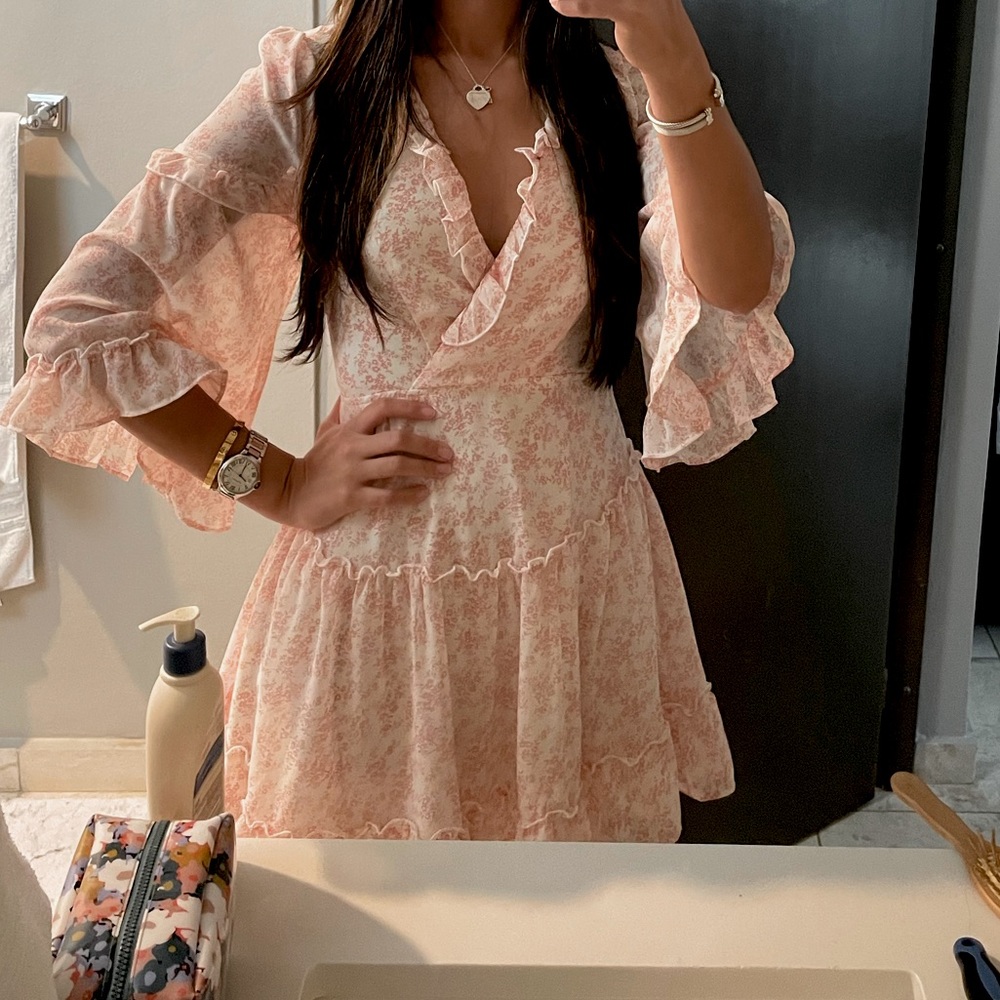 Short dress